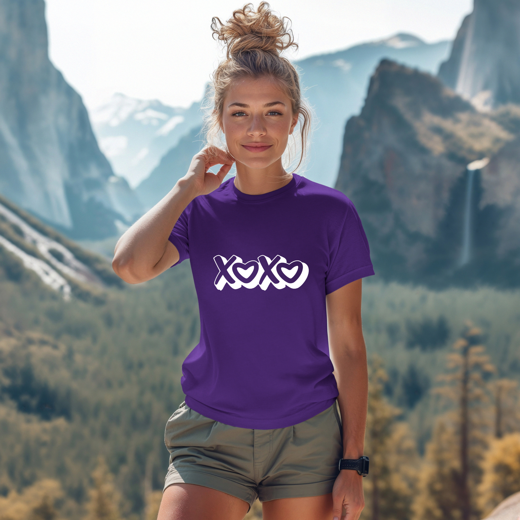 XOXO Valentine's Day T-Shirt - Hugs and Kisses Heart Design